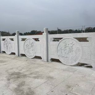 株洲芝麻白河道栏杆 石材栏杆