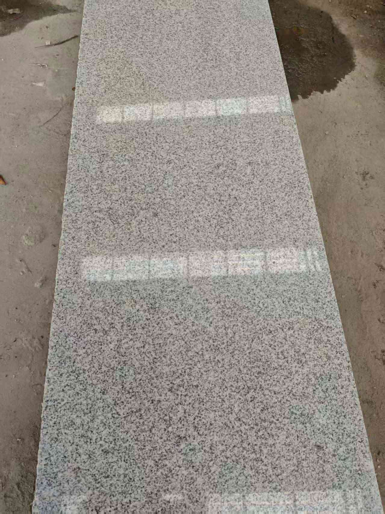 株洲芝麻白光面毛板