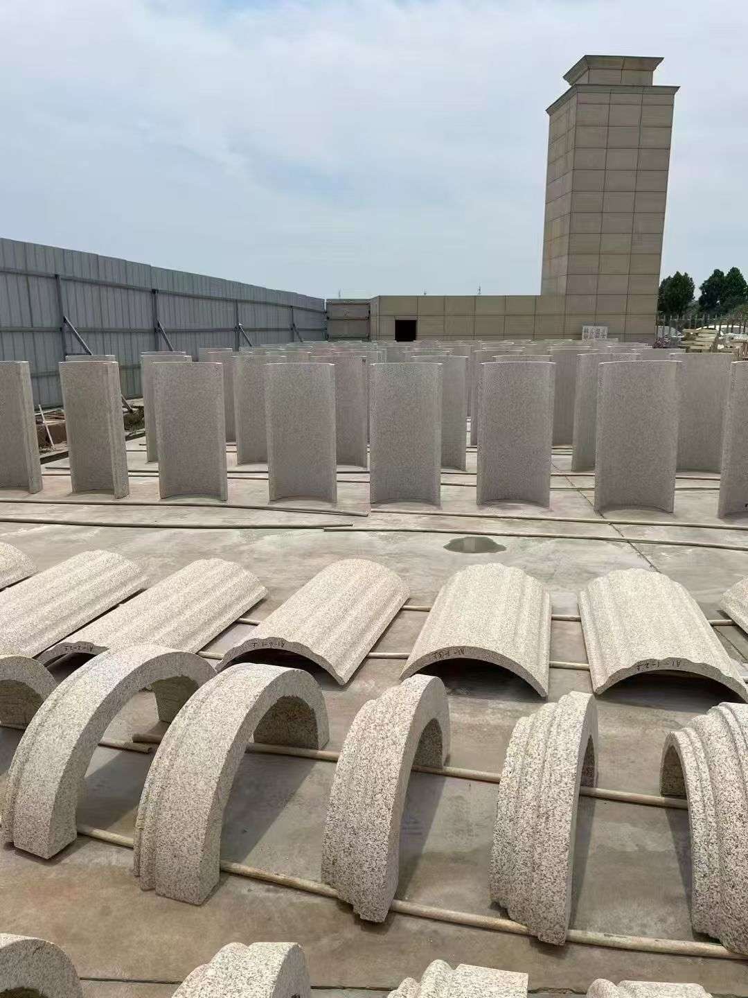 株洲黄金麻别墅柱皮 异形 线条定制